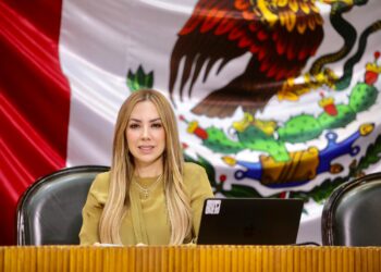 Congreso de NL aprueba mesas de trabajo para analizar transporte escolar obligatorio