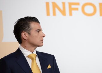 Miguel Flores destaca modernización de Metrorrey