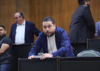 Miguel Lechuga acusa a Jesús Nava de abandonar a la niñez y al deporte en Santa Catarina