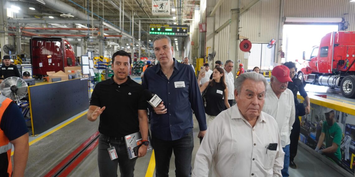 Waldo Fernández impulsa horarios laborales flexibles para padres
