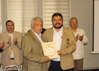 Analizan la libertad de expresión y periodismo en Nuevo León