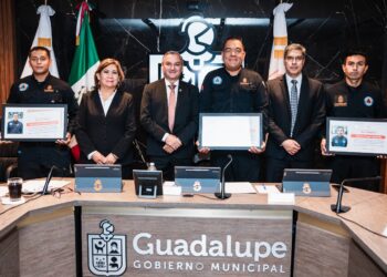 Guadalupe reconoce a sus héroes en misión internacional