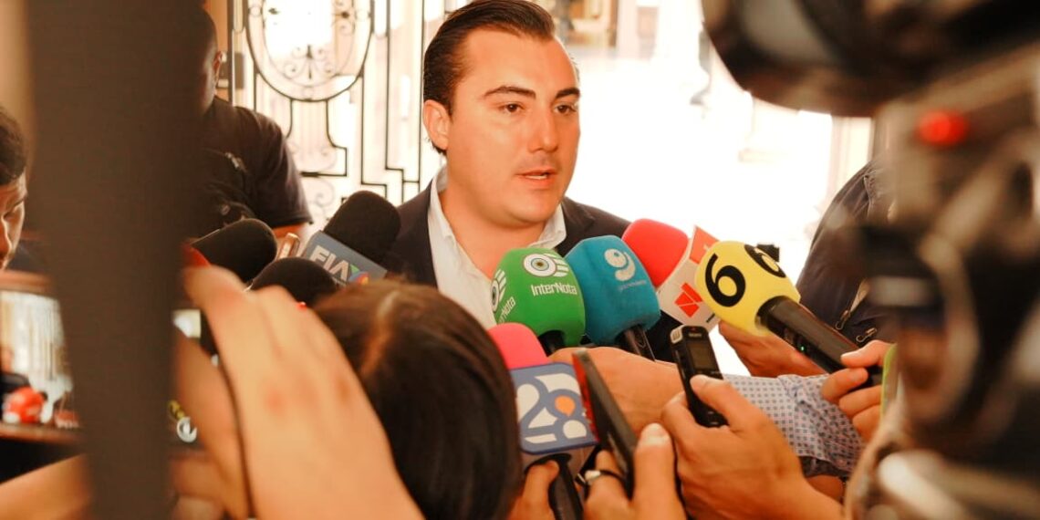 Alcalde de García, Manuel Guerra llama a la unidad en MORENA