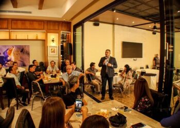 David Castillo comparte su proyecto como aspirante a Vicerrector del Colegio de Abogados de Nuevo León