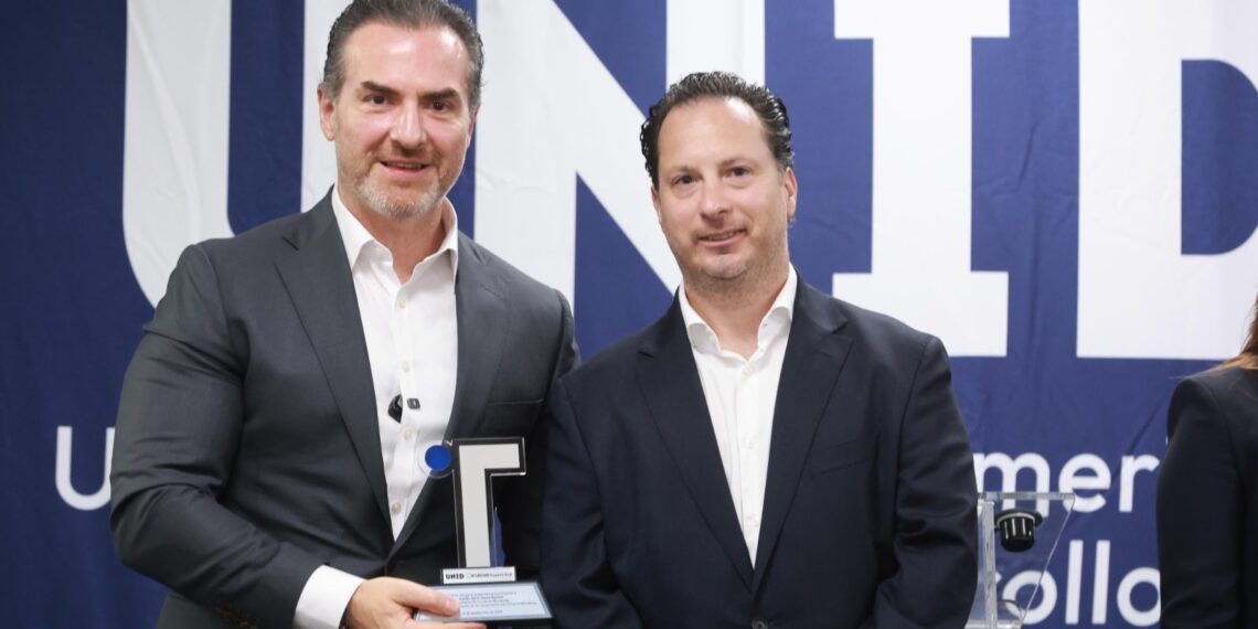 Adrián de la Garza inaugura nuevo Campus de la UNID en Monterrey