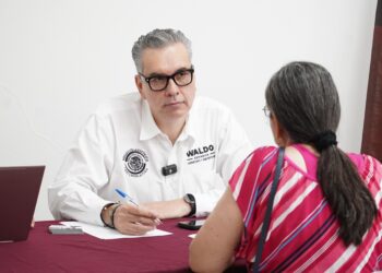 Waldo Fernández pone en marcha la iniciativa “Escritorio Callejero”