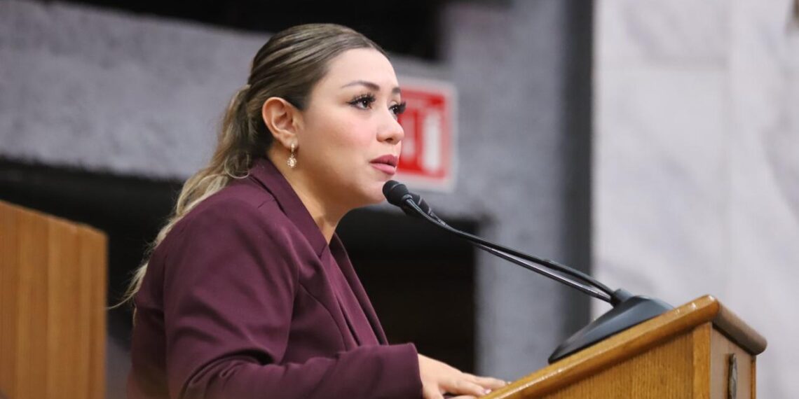 Impulsan exhorto e iniciativa para frenar el embarazo adolescente