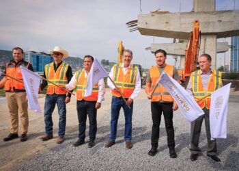 Gobernador arranca trabajos del Parque Lineal Avenida Constitución