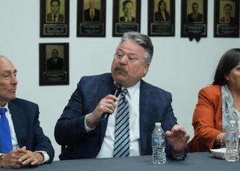 Abogado pide a la SCJN mantener la autoridad en la Constitución y evitar rituales