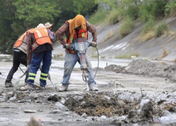 Anuncian segunda etapa de mantenimiento al Arroyo Las Tinajas