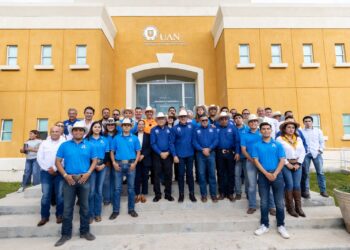 Gobernador celebra 20 aniversario de la Facultad de Agronomía de la UANL