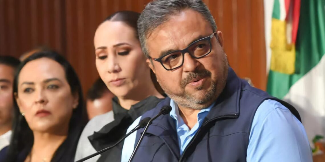 Víctor Pérez propone Registro Nacional de Bienestar Animal para combatir el maltrato