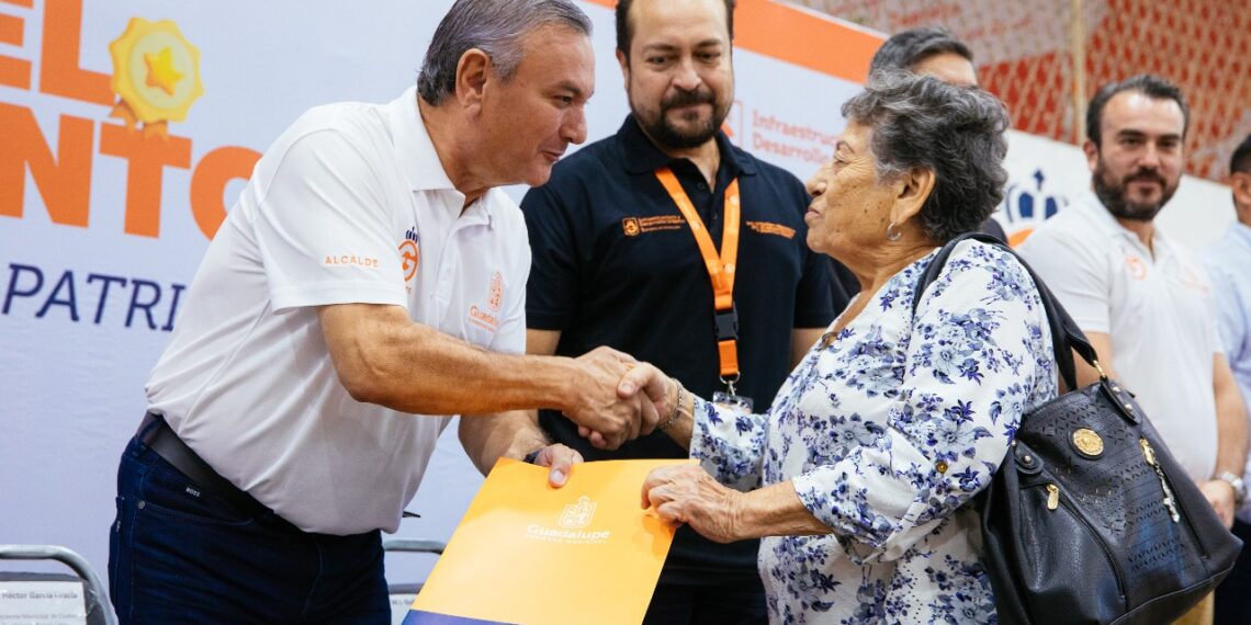 Guadalupe entrega 3,500 testamentos gratuitos a sus ciudadanos