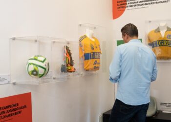 Inauguran exposición “Juego Limpio: Futbol y Liderazgo en Monterrey”