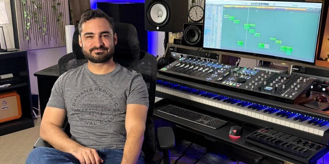 Adrián Elizondo: el productor regio que mezcla talento, pasión y sonido sin fronteras