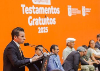 Mike Flores invita a brigada de testamentos gratuitos