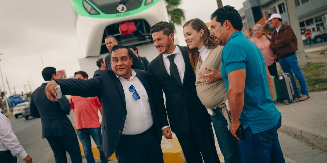Nuevo León refuerza transporte público con 40 nuevos autobuses