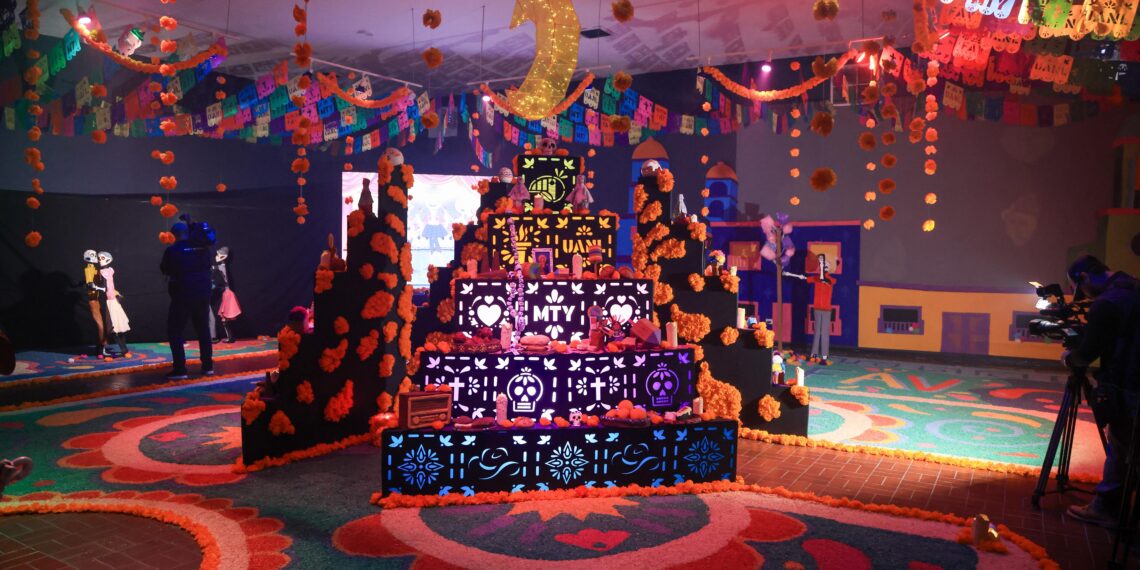 Monterrey presenta su Altar de Muertos 2025
