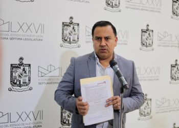 José Manuel Valdez impulsa iniciativa para fortalecer vacunación y cuidados infantiles