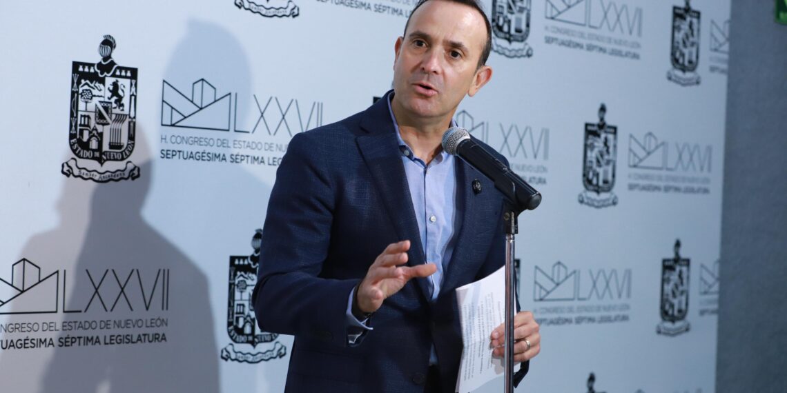 Buscan regular autos foráneos con Permiso Turístico en Nuevo León