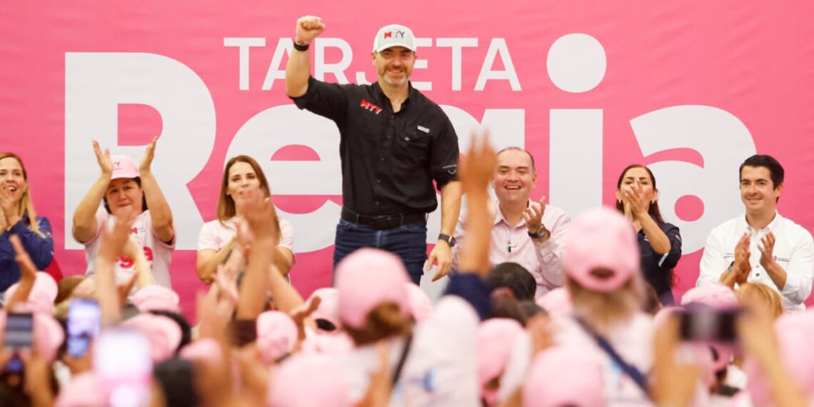 Monterrey suma 500 nuevas beneficiarias a la Tarjeta Regia Plus