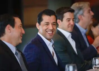 Agua y Drenaje de Monterrey refuerza colaboración con CAINTRA e IPA