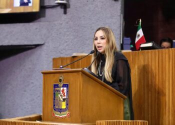 Exige transparencia en el uso de recursos para construcción de escuelas