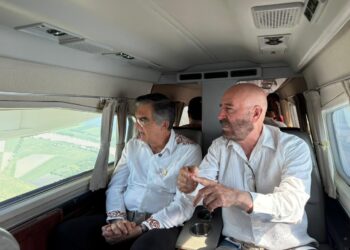 Gobernador de Tamaulipas supervisa el río Pánuco tras creciente