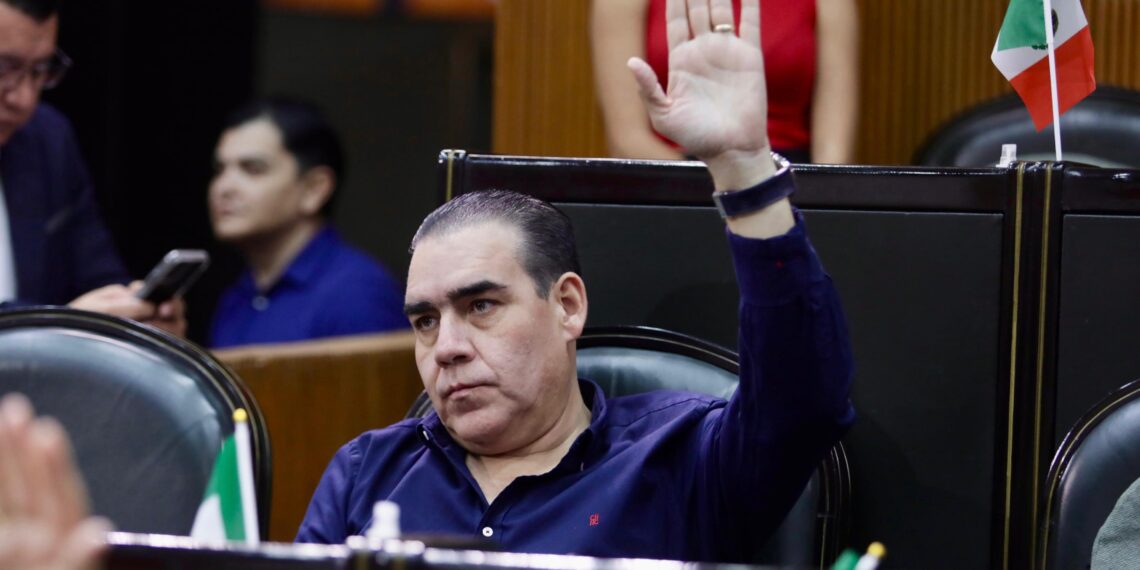 Heriberto Treviño impulsa capacitación policial en justicia cívica