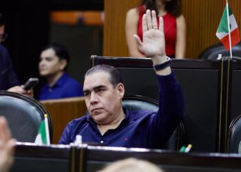 Heriberto Treviño impulsa capacitación policial en justicia cívica