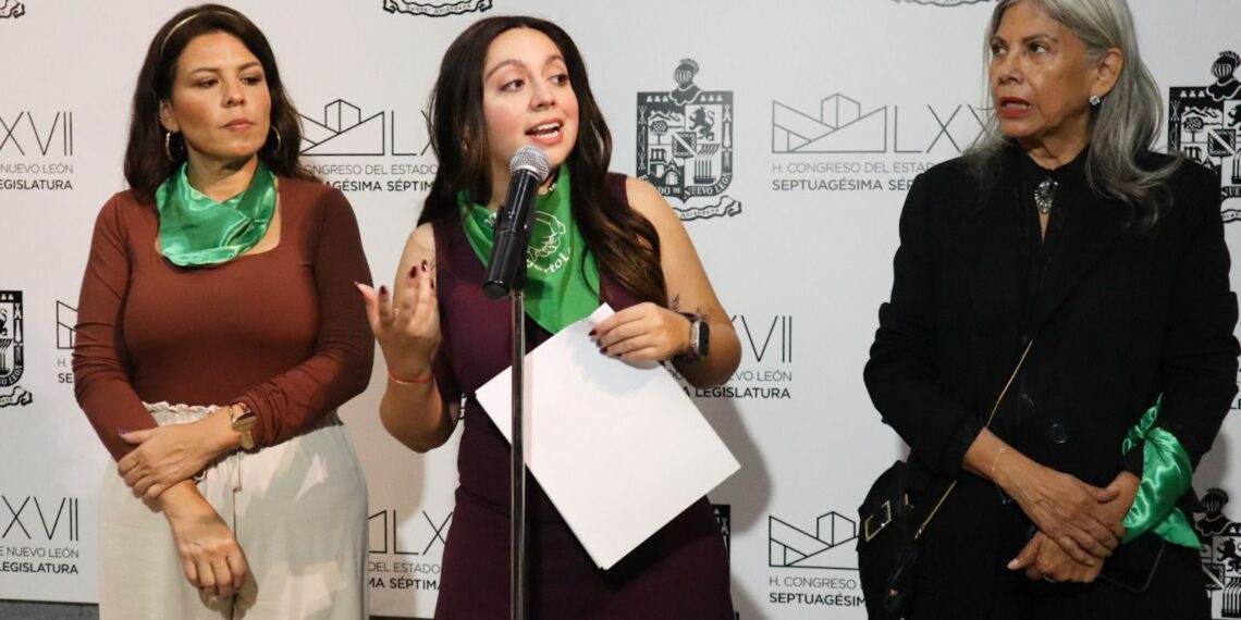 Impulsan mesas de trabajo para avanzar en la legalización del aborto en NL