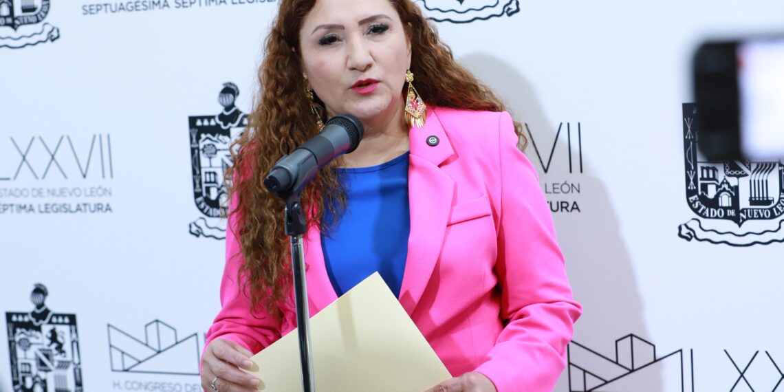 Myrna Grimaldo propone cinco agravantes para suplantación de identidad