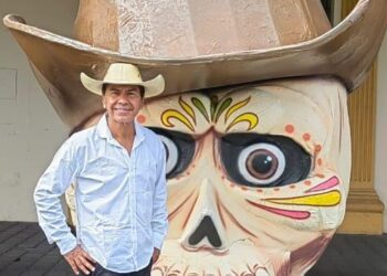 Efraín Toledo y sus Calentanos presentan “La Luz de tus Ojos”