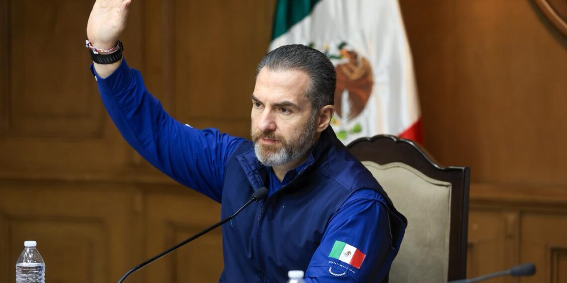 Cabildo de Monterrey busca redefinir límites con García