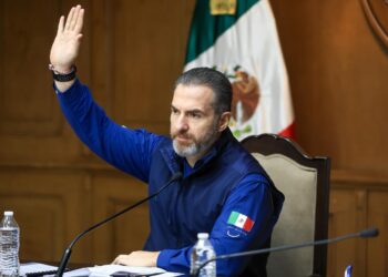 Cabildo de Monterrey busca redefinir límites con García