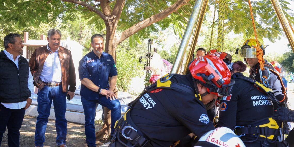 Monterrey refuerza seguridad y limpieza en panteones por Día de Muertos