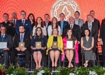 Reconocen a lo mejor de la ciencia con el Premio Estatal 2025