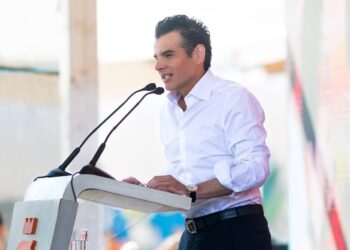 Mike Flores pide vivir un Clásico en paz