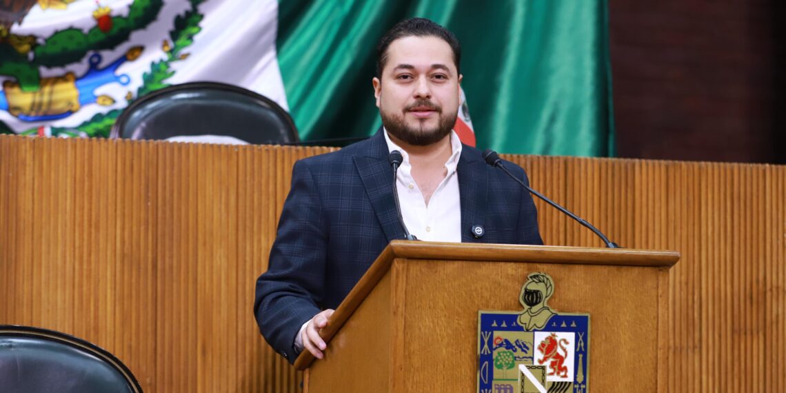 Miguel Lechuga pide investigar venta de terrenos en Santa Catarina