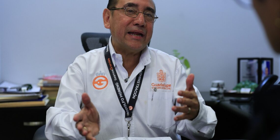 Guadalupe amplía servicios funerarios con instalación de nichos municipales