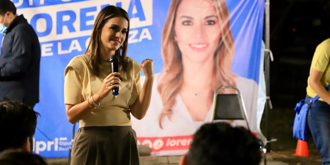 Lorena de la Garza acerca vacunación contra influenza a Monterrey