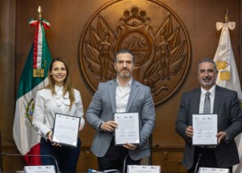 Monterrey y UDEM unen esfuerzos para impulsar la formación y el servicio público