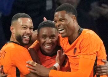 Holanda jugaría en Monterrey solo en segunda fase