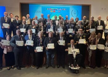 Otorgan Medalla Corazón Puro a la Salud 2025 a 37 profesionales destacados