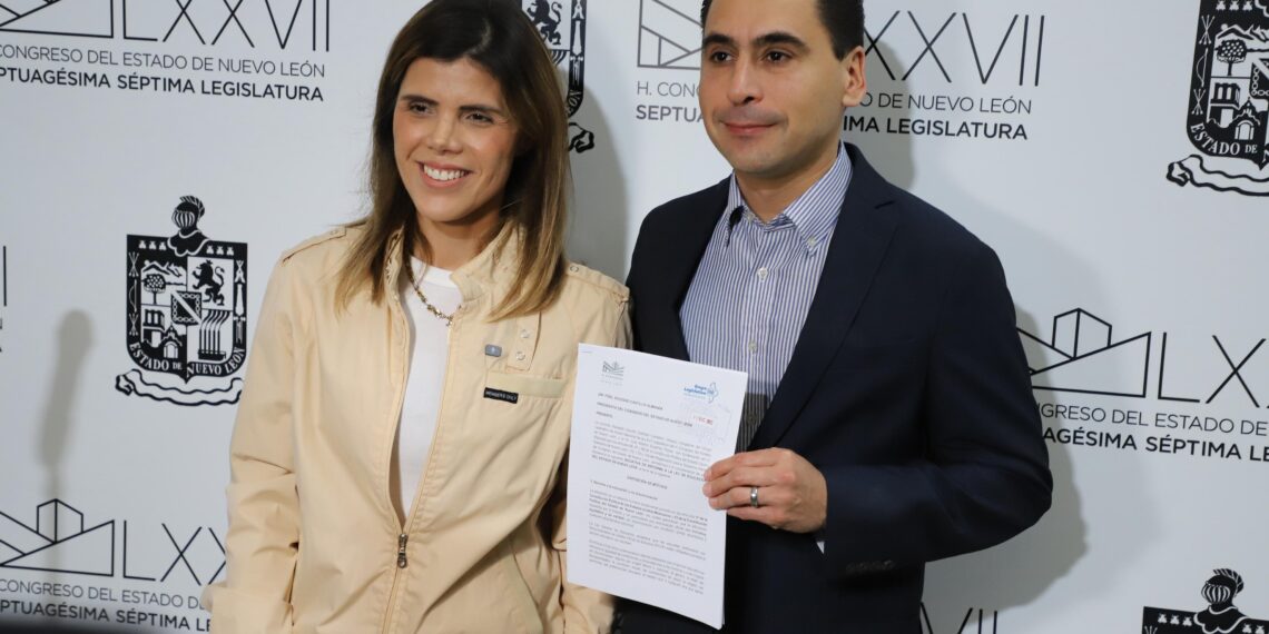 Claudia Caballero y Luis Susarrey plantean regular costos de “Maestros Sombra”