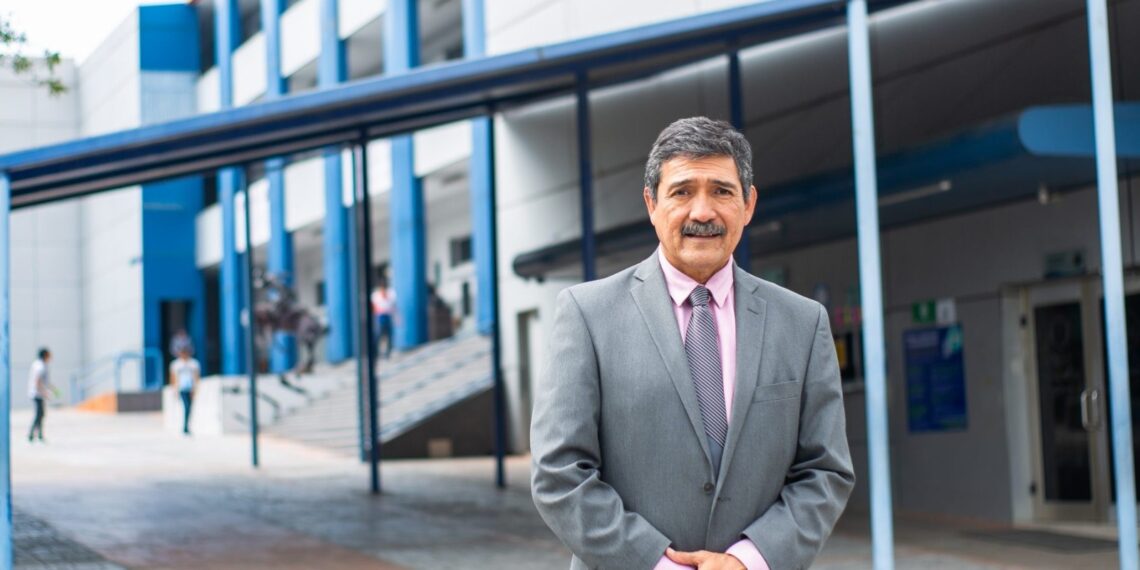 Preparatoria 2 de la UANL celebra 70 años de formación integral