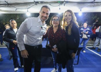 DIF Monterrey mejora la salud visual de más de 8 mil personas