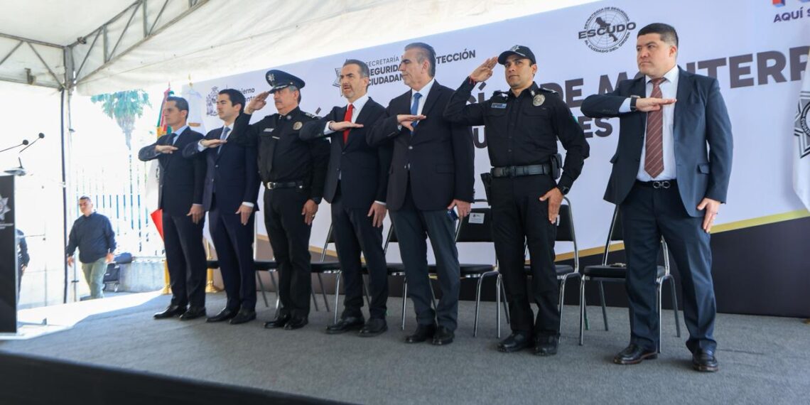 Policía de Monterrey refuerza su estado de fuerza con 168 nuevos elementos
