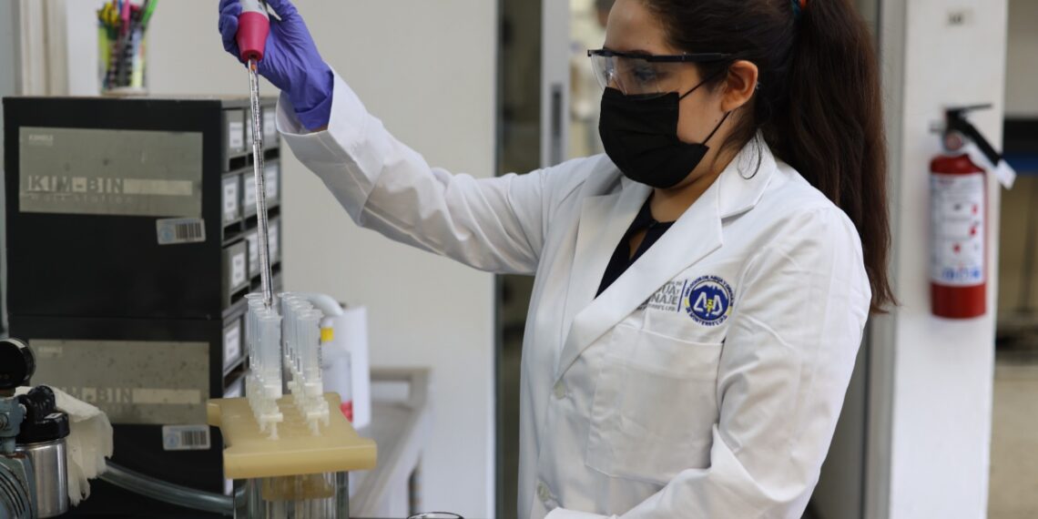 Agua y Drenaje refuerza control de calidad del agua en Nuevo León