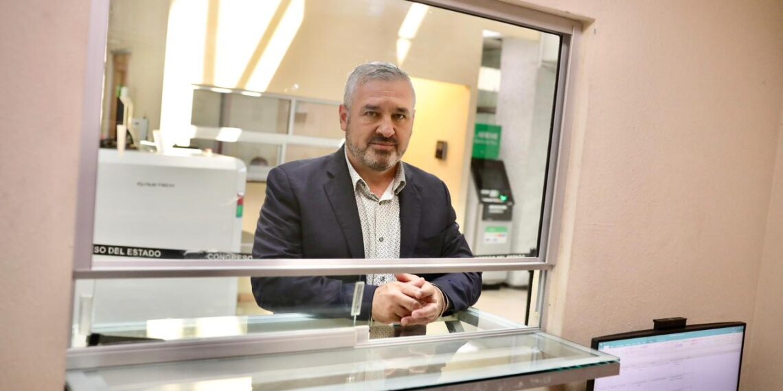 Javier Caballero alerta riesgo a la seguridad por reconducción